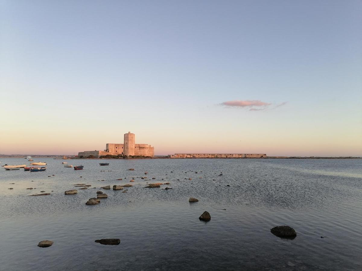 Appartement Le Rose Di Maria à Trapani Extérieur photo